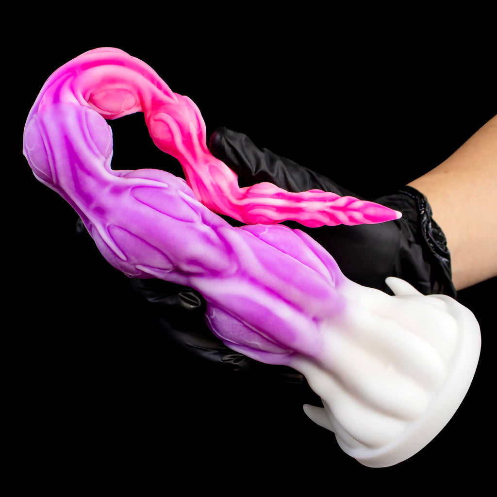Oieffur Stardust Shuttle alien fantasy dildo with beads and prostate stimulation, smooth silicone design for intimate pleasure.