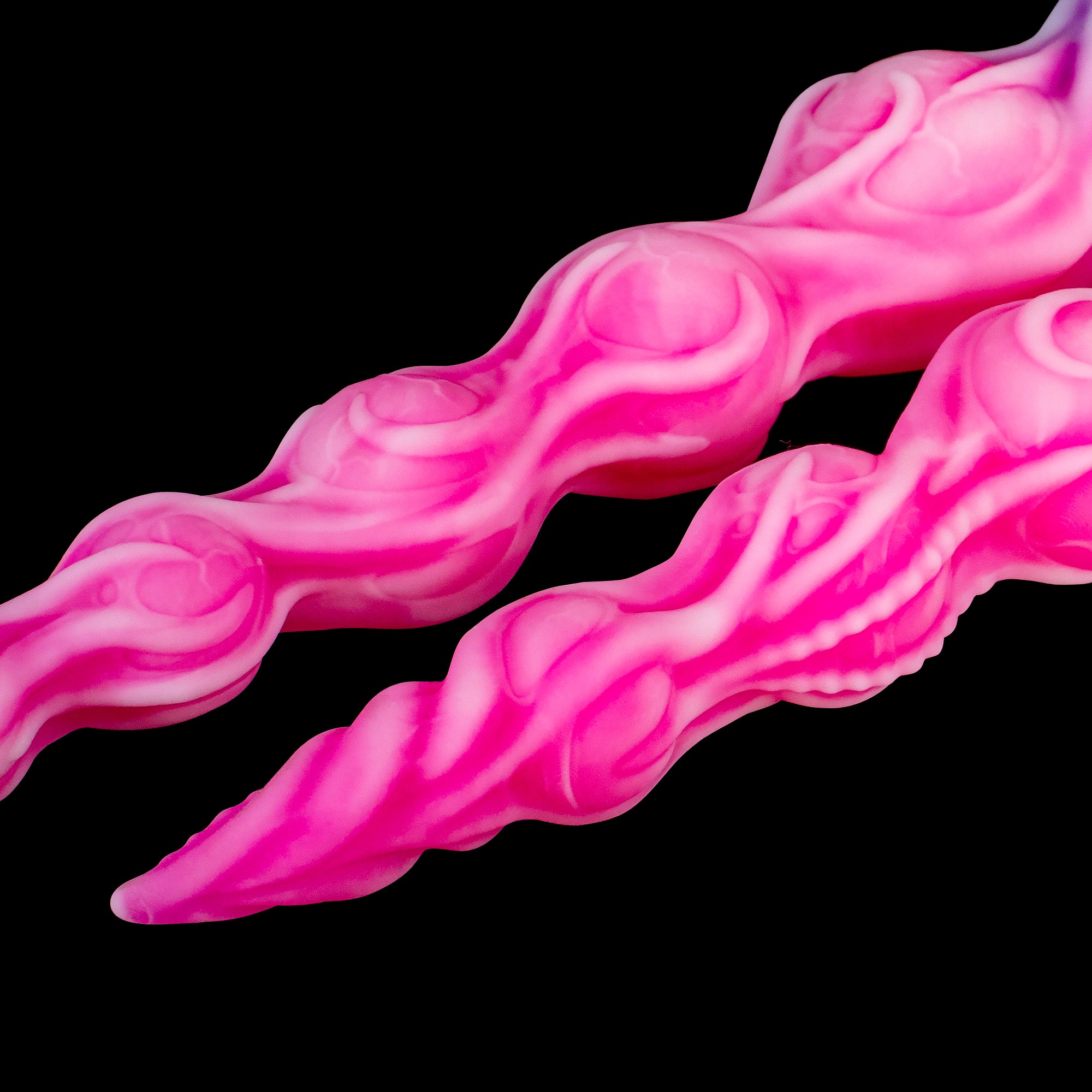 Oieffur Stardust Shuttle alien fantasy dildo with beads and prostate stimulation features, realistic design and textured surface.